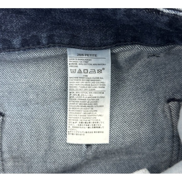 Banana Republic Women's High Rise Wide Leg Jeans Petite Size 28/6 - Picture 8 of 9